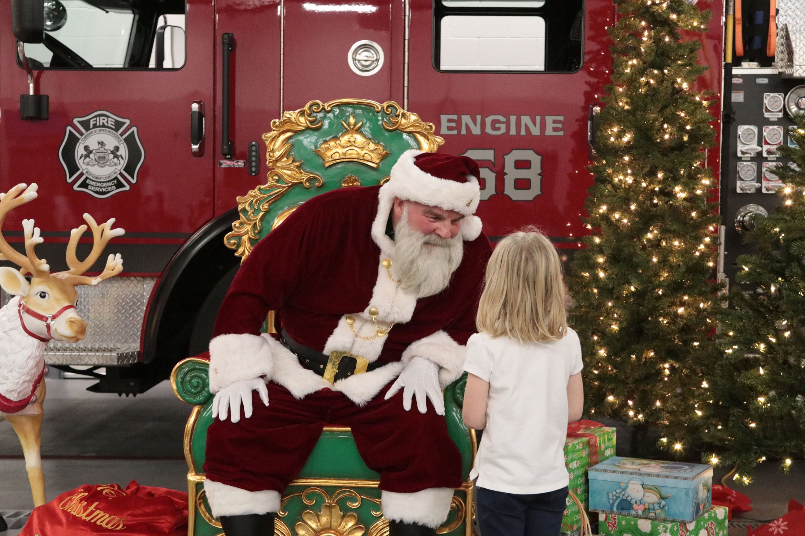 Pictures with Santa 9